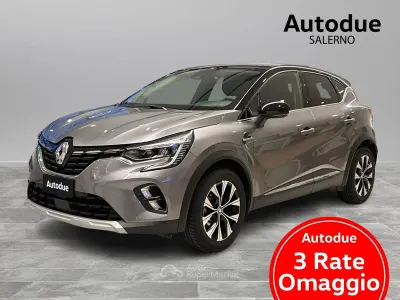 Usata Renault Captur Techno 91 CV (66 kW) 2024 Grigio SUV
