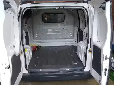 Usata Fiat Fiorino 73 CV (53 kW) 2008 Bianco Monovolume