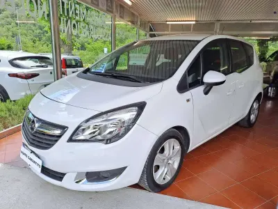 Usata Opel Meriva S 95 CV (69 kW) 2017 Bianco Monovolume