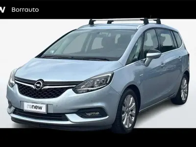 Usata Opel Zafira Tourer 120 CV (88 kW) 2016 Blu/azzurro Monovolume