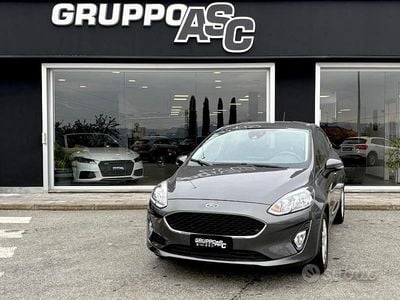 Usata Ford Fiesta 86 CV (63 kW) 2019 Grigio Utilitaria