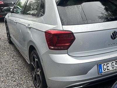Usata VW Polo R-line 95 CV (69 kW) 2021 Grigio Utilitaria