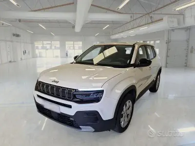 Usata Jeep Avenger Altitude 101 CV (74 kW) 2023 Bianco SUV