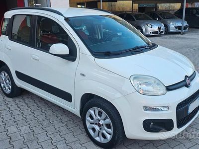 Usata Fiat Panda Lounge 80 CV (58 kW) 2014 Bianco Utilitaria