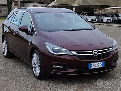 Usata Opel Astra Innovation 136 CV (100 kW) 2018 Viola Station wagon
