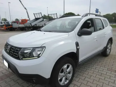 Usata Dacia Duster Essentiel 116 CV (85 kW) 2019 Bianco SUV