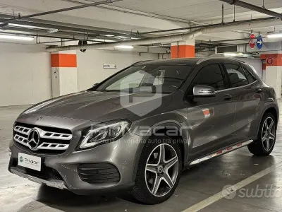 Usata Mercedes GLA220 Premium 170 CV (125 kW) 2019 Grigio SUV