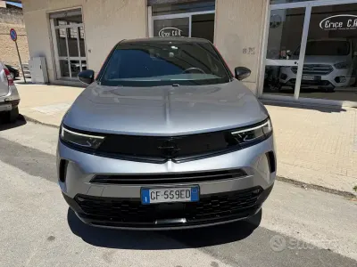 Usata Opel Mokka Edition 131 CV (96 kW) 2021 Grigio SUV