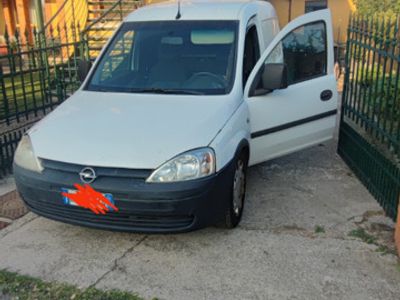 usata Opel Combo metano/benzina