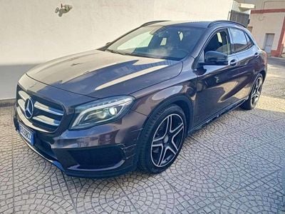 Mercedes GLA220