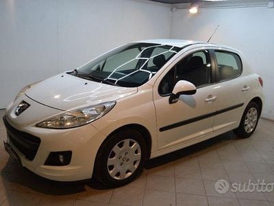 Usata Peugeot 207 Sport 75 CV (55 kW) 2009 Bianco Berlina