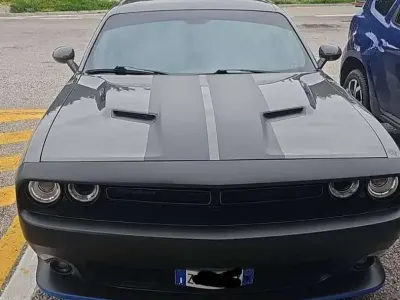 Usata Dodge Challenger SXT 250 CV (183 kW) 2022 Grigio Coupé
