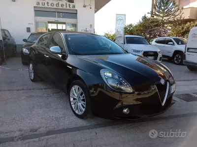 Usata Alfa Romeo Giulietta Business 120 CV (88 kW) 2016 Nero Utilitaria