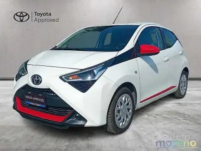 Usata Toyota Aygo X-play 72 CV (52 kW) 2020 Other Utilitaria