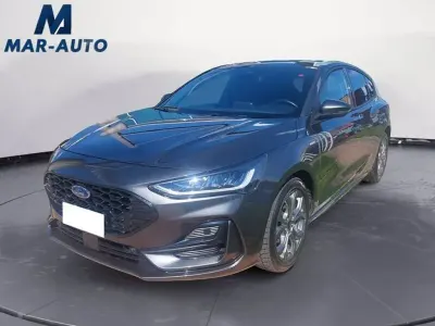 Usata Ford Focus ST-Line 125 CV (91 kW) 2022 Grigio Berlina
