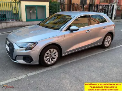 Usata Audi A3 Advanced 150 CV (110 kW) 2021 Argento Berlina