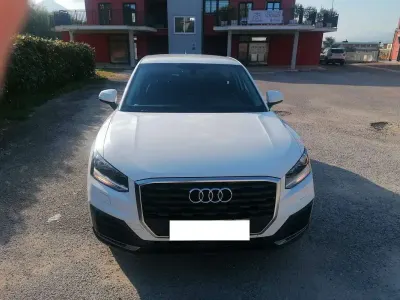 Usata Audi Q2 Ambiente 116 CV (85 kW) 2020 Bianco SUV