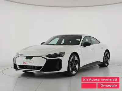 Nuova Audi e-tron GT quattro Comfort 500 kW (680 CV) 2025 Bianco Berlina