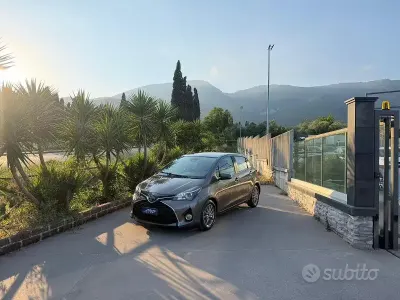 Usata Toyota Yaris Business Edition 66 CV (48 kW) 2016 Berlina