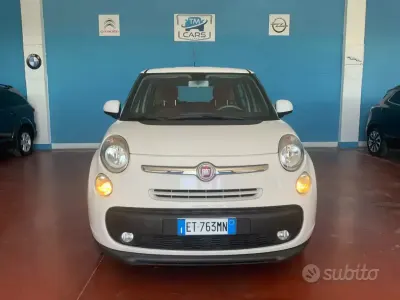 Usata Fiat 500L Lounge 80 CV (58 kW) 2013 Bianco Monovolume