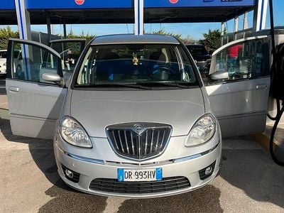 Usata Lancia Musa 90 CV (66 kW) 2008 Monovolume