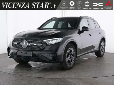 Usata Mercedes GLC200 Premium 163 CV (119 kW) 2025 Nero SUV