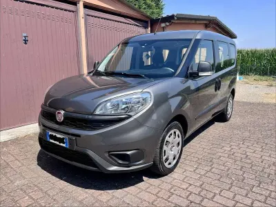 Usata Fiat Doblò Emotion 120 CV (88 kW) 2015 Monovolume