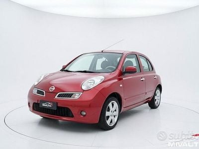 Usata Nissan Micra 78 CV (57 kW) 2010 Rosso Utilitaria