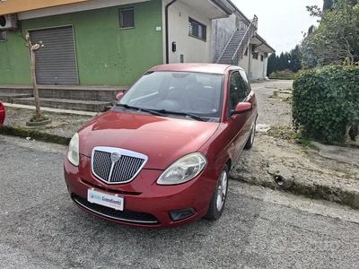 Usata Lancia Ypsilon 75 CV (55 kW) 2009 Nero Utilitaria