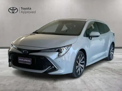 Usata Toyota Corolla Style 184 CV (135 kW) 2022 Grigio Station wagon