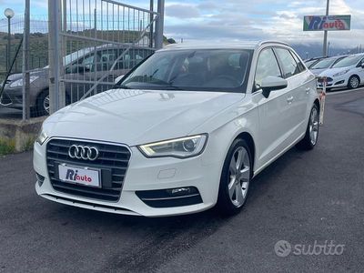Bianco Usata 2013 Audi A3 Ambition Berlina | 11.700 € (Buon prezzo)
