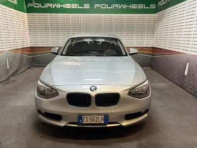Usata BMW 118 143 CV (105 kW) 2013 Argento Utilitaria
