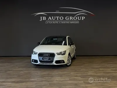 Usata Audi A1 Comfort 105 CV (77 kW) 2013 Bianco Utilitaria