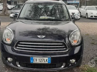 Usata Mini One Countryman 90 CV (66 kW) 2014 Blu SUV