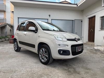 Begagnad Fiat Panda Lounge 85 HK (62 kW) 2016 Beige Halvkombi
