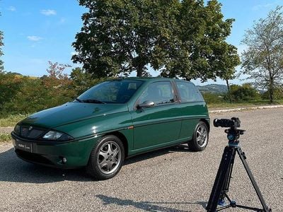 Usata Lancia Ypsilon 1999 Verde Utilitaria