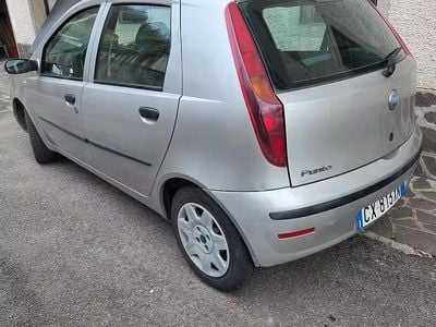 Usata Fiat Punto 60 CV (44 kW) 2005 Grigio Utilitaria
