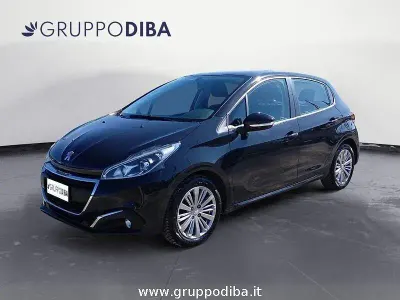Usata Peugeot 208 Active 82 CV (60 kW) 2018 Nero Utilitaria