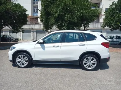 Usata BMW X1 150 CV (110 kW) 2019 Bianco SUV