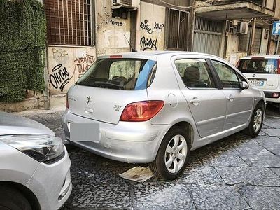 Occasion Peugeot 307 110 ch (80 kW) 2007 Gris Berline