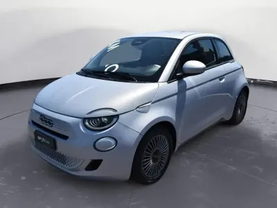 Nuova Fiat 500 65 CV (47 kW) 2026 Blu Utilitaria