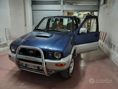Usata Nissan Terrano 125 CV (91 kW) 1999 Bluazzurro SUV
