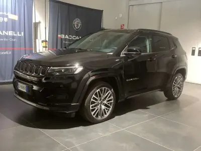 Usata Jeep Compass Summit 131 CV (96 kW) 2025 Nero SUV