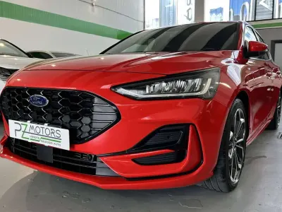 Usata Ford Focus ST-Line X 125 CV (91 kW) 2022 Rosso Berlina