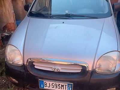 Usata Hyundai Matrix 2004 Grigio Monovolume