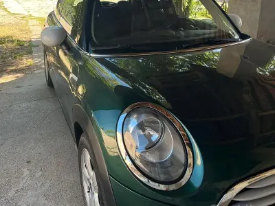 Usata Mini Cooper D 116 CV (85 kW) 2015 Verde Utilitaria