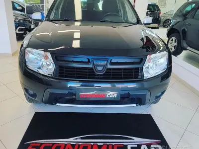 Occasion Dacia Duster Lauréate 102 PK (75 kW) 2012 Zwart SUV