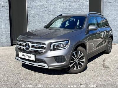 Mercedes GLB200