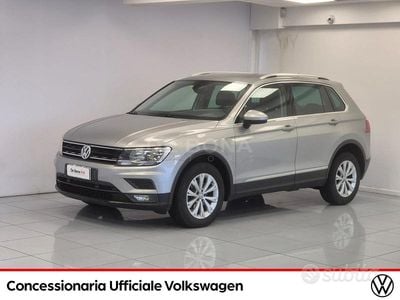 Usado VW Tiguan Business 150 CV (110 kW) 2018 Gris SUV