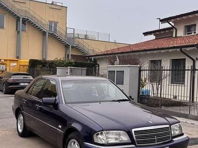 Usata Mercedes C200 Elegance 182 CV (133 kW) 1996 Berlina